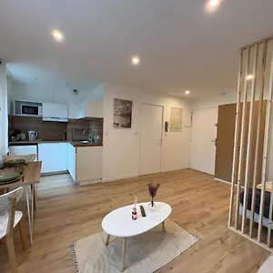  Appartement Le Petit Sauveur - Studio & Parking